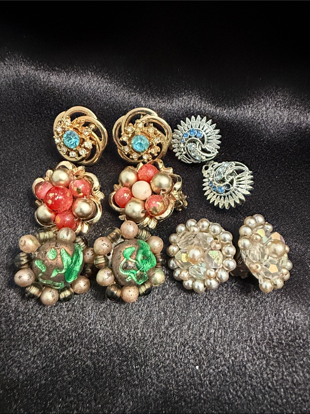 Vintage Save a Piece Clip Earrings